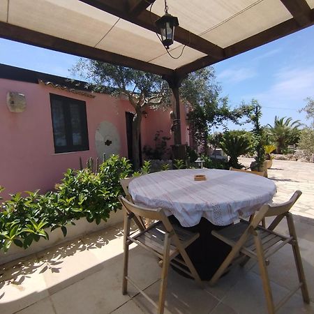 Dependance In Villa Con Piscina Ragusa Kültér fotó