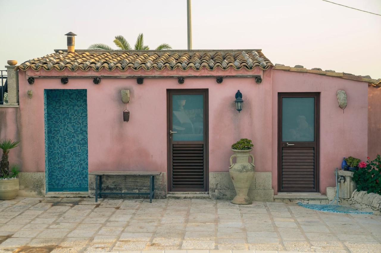 Dependance In Villa Con Piscina Ragusa Kültér fotó