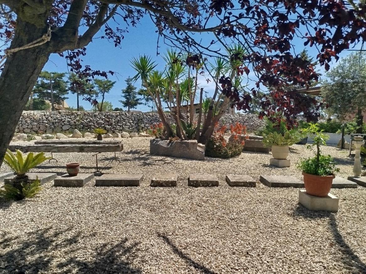 Dependance In Villa Con Piscina Ragusa Kültér fotó